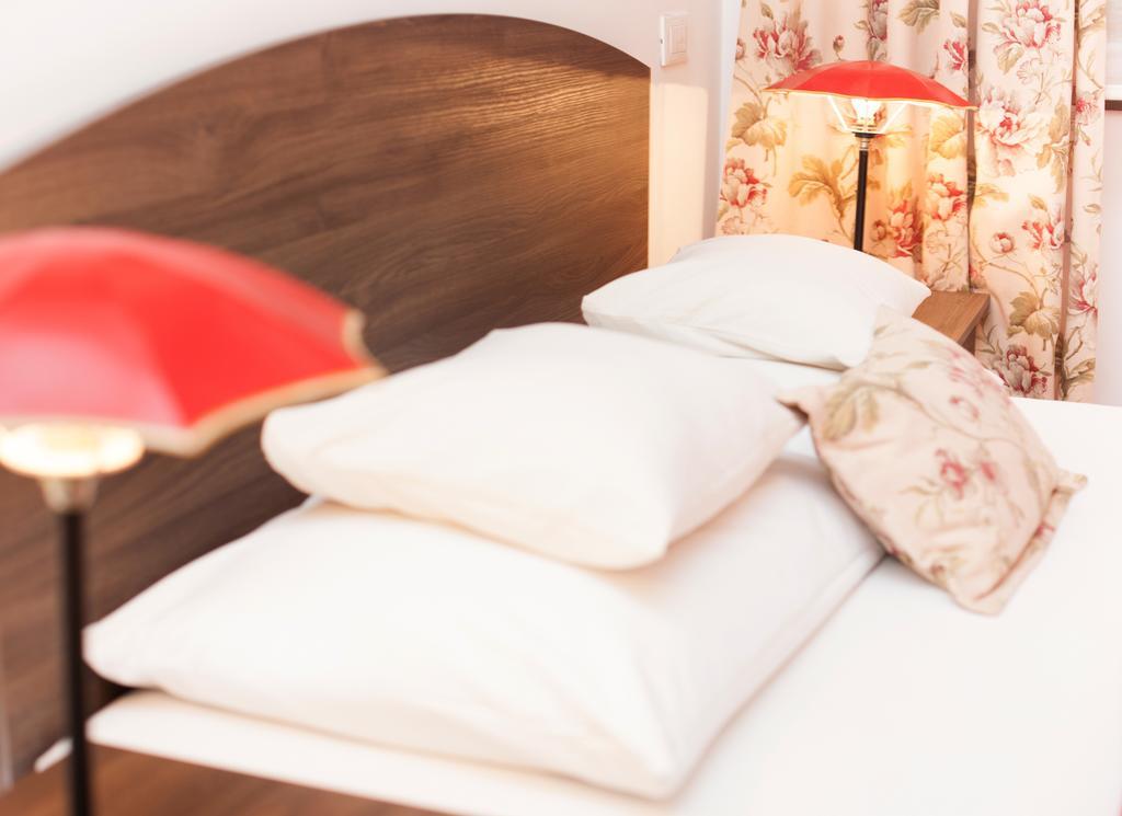 Bed&Breakfast Studio Kairos Zagreb Habitación foto